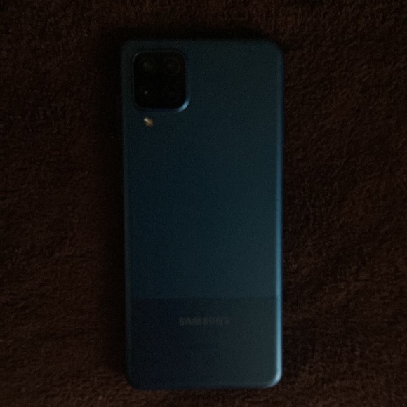 Blue Samsung A12 - Picture 4 of 4